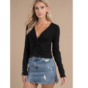 FREE PEOPLE BLACK ALL KINDS OF TWISTED CROP TOP